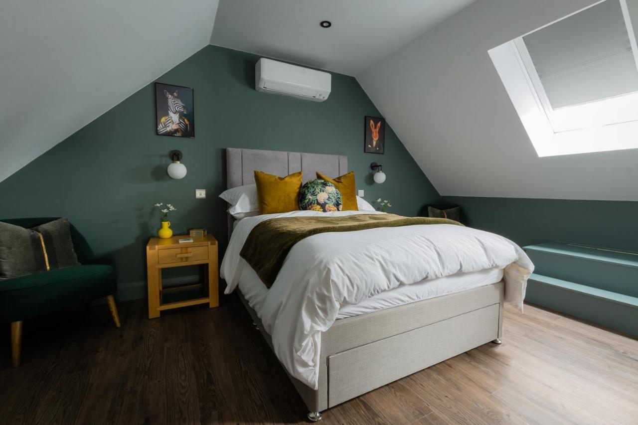 Stylish One Bedroom Cotswold Coach House 泰特伯里 外观 照片